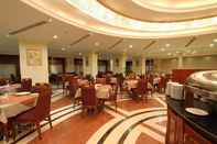 Restaurant Ramada by Wyndham Madinah Al Qibla