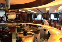 餐厅 2 Metro Suite Hotel Jababeka