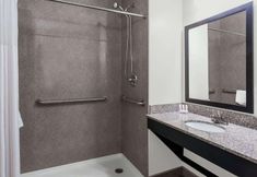 その他 6 Days Inn & Suites by Wyndham Jamaica JFK Airport