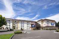 Others Days Inn by Wyndham Lacey Olympia Area