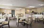 Others 4 Days Inn by Wyndham Lacey Olympia Area