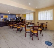 Restaurant 2 Days Inn by Wyndham Charles Town