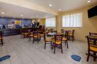 Restaurant Days Inn by Wyndham Charles Town