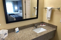 In-room Bathroom Days Inn by Wyndham Charles Town