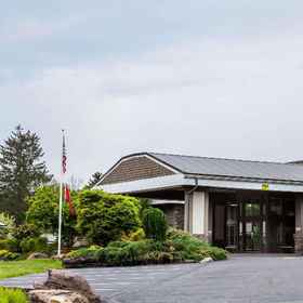 Ramada by Wyndham Rock Hill at Sullivan Center1 , 飯店卡茨基尔名胜世界