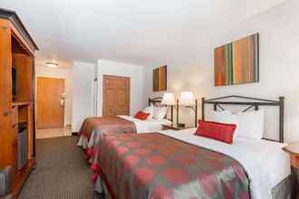 Kamar Tidur 4 Ramada by Wyndham Rock Hill at Sullivan Center