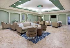 Lobby 2 Wyndham Garden Lafayette