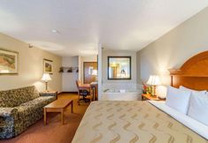 Bedroom 3 Quality Inn Alliance