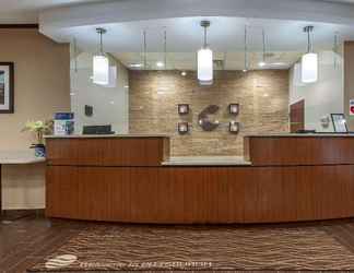Lobby 2 Comfort Inn & Suites Pittsburgh