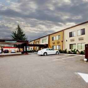 Rodeway Inn1 , 飯店The Commons at Federal Way