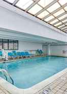 SWIMMING_POOL Baymont by Wyndham Virginia Beach Oceanfront