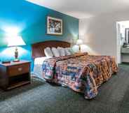 Bilik Tidur 3 Rodeway Inn Hopkinsville Area