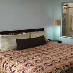 Hotel Coronado Suites1 , 飯店Escuela Mariscal Sucre Airport (MYC)