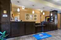 Lobby Comfort Inn & Suites