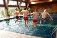 Swimming Pool Hotel Résidence Les Vallées