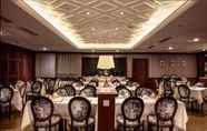 Restaurant 4 Days Inn by Wyndham Chongqing Guangyu