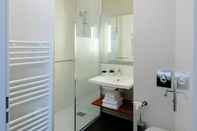 Phòng tắm bên trong AppartCity Confort Bordeaux Chartron