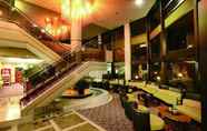 Lobby 3 Fuji Hotel
