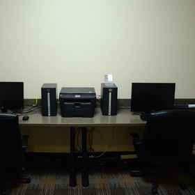 Clarion Inn Near Jblm 1, BJ's Bingoホテル