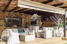 Bar, Cafe and Lounge Aloha Hill Club - Three Bedroom