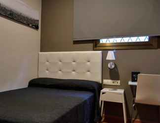 Kamar Tidur 2 Hostal Sant Pau