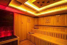 엔터테인먼트 시설 Mac Hotel Vazo Kule