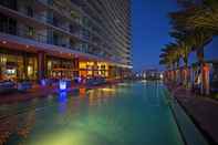 สระว่ายน้ำ Hyde Resort And Residences Hollywood Florida