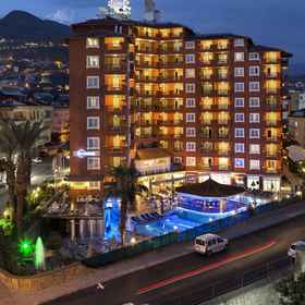 Villa Moonflower Aparts&Suites 1, Hotel Gereja St. Nicholas