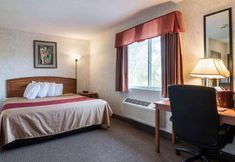 침실 2 Econo Lodge Inn & Suites Farmington