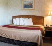 Kamar Tidur 6 Econo Lodge Inn & Suites Farmington