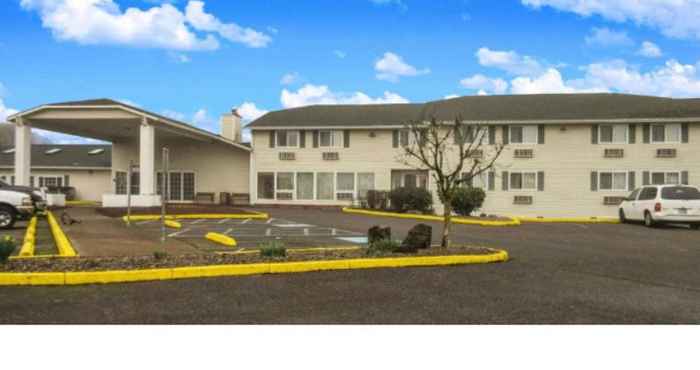 Exterior Quality Inn & Suites - Albany, OR