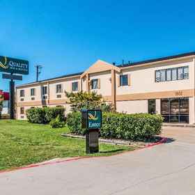 Quality Inn & Suites1 , 飯店星牧场高尔夫俱乐部