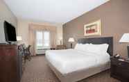 Kamar Tidur 5 Holiday Inn Express and Suites Concordia US81