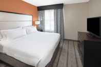 Ruang Umum Holiday Inn Express and Suites Duluth Mall Area