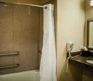 In-room Bathroom 2 DoubleTree by Hilton Sulphur Lake Charles, LA