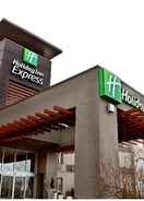 EXTERIOR_BUILDING Holiday Inn Express and Suites Langley