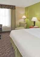 BEDROOM Holiday Inn & Suites Mansfield-Conference Ctr