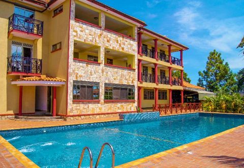 สระว่ายน้ำ Rosemary Courts Apartments