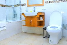 ห้องน้ำภายในห้อง Rosemary Courts Apartments