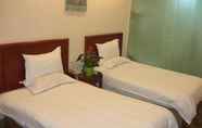 Bedroom 6 GreenTree Inn AnHui HeFei NanYuan Business Hotel