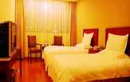 ห้องนอน 3 GreenTree Inn ShangHai PuDong TangQiao Metro Statn