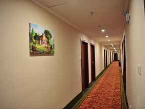 Lobi 4 GreenTree Inn ZhanQian (W) Business Hotel