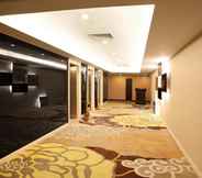 Lobby 4 Celeste Paleace International Hotel