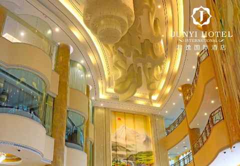 Lobby Junyi Hotel
