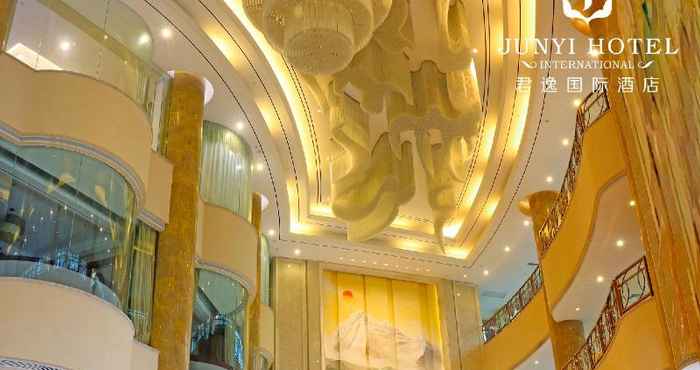 Lobby Junyi Hotel