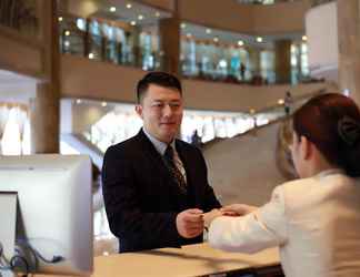 Lobby 2 Junyi Hotel