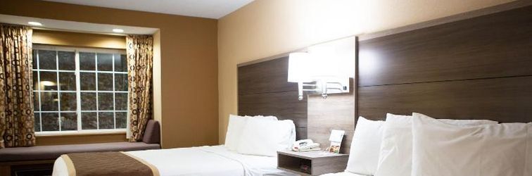 Bedroom Guesthouse International Inn