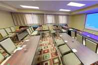 Functional Hall Holiday Inn Clinton Bridgewater