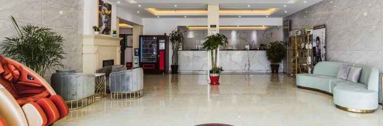 Lobi GreenTree Inn Jinghai Road Express Hotel