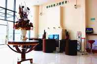 Lobby GreenTree Inn Anting Motor City Express Hotel